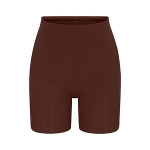 BNWOT Skims Seamless Sculpt Mid Thigh Short Cocoa L/XL